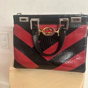 Gucci Zumi Small Top Handle Bag Python Red/Black w/ Strap